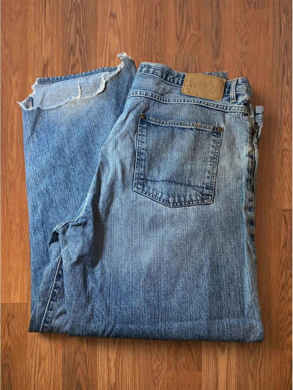 Vintage Nautica Jeans Company Men's Blue Denim Jeans Size 40x32 Distressed